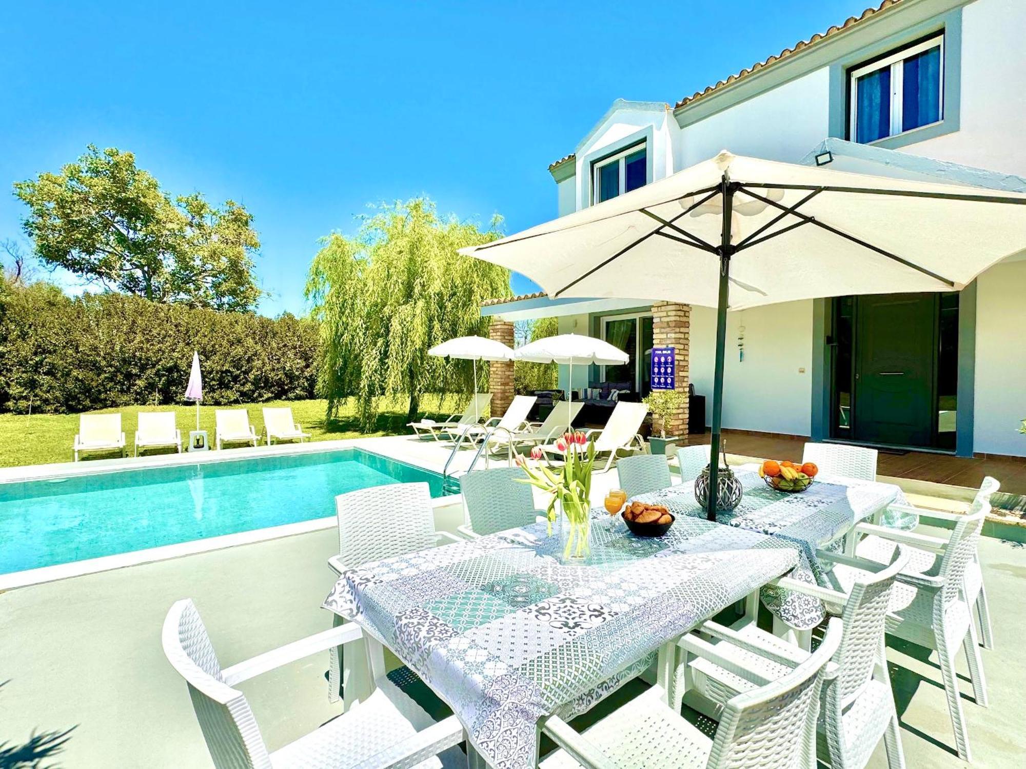 Villa Rubina Sidari With Private Pool By Dadovillas Velonádes Dış mekan fotoğraf