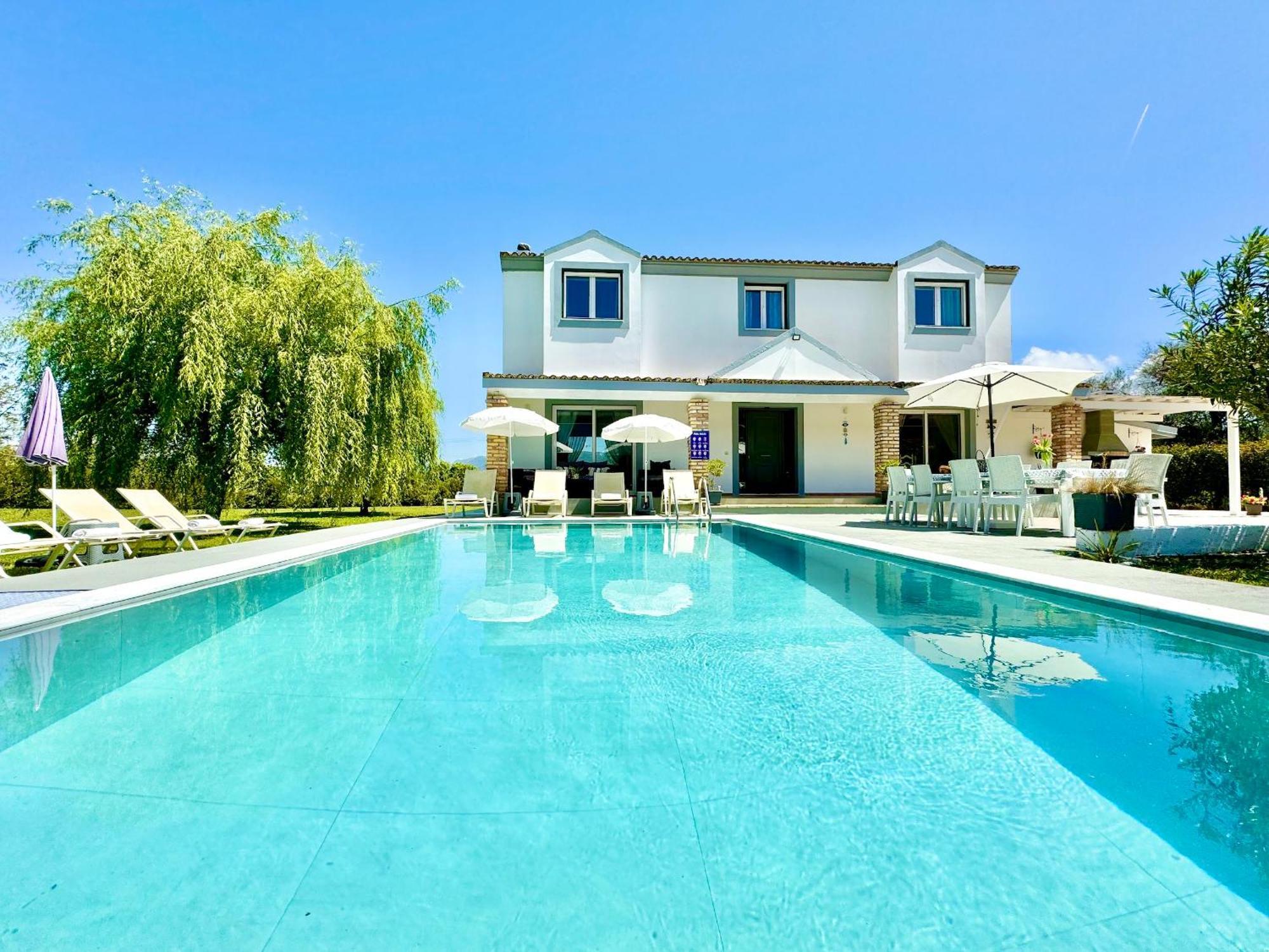 Villa Rubina Sidari With Private Pool By Dadovillas Velonádes Dış mekan fotoğraf